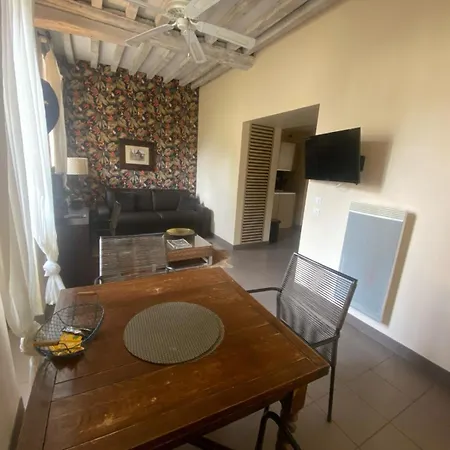 Coloniale Plein Pied Centre Pres Plages Du Debarquement Avec Terrasse Privative Et Cour Interieure Διαμέρισμα